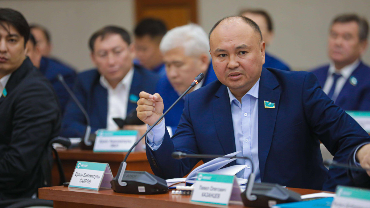  Али Галым, пресс-служба партии AMANAT