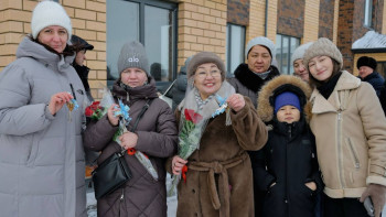 Фотография к новости: 18 социально уязвимых семей получили квартиры в СКО