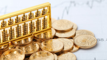 Фотография к новости: Мировые цены на золото превысили 5 тысяч долларов за унцию