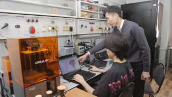 Фотография к новости: Казахстанские учёные создали устройство для выработки энергии из вибраций