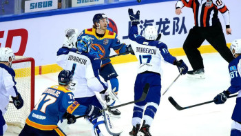 Фотография к новости: 8 шайб: Барыс обыграл китайский «Шанхай Дрэгонс»