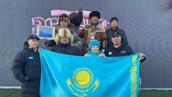 Фотография к новости: Беркутчи из Казахстана стал серебряным призером чемпионата мира 