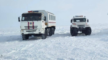 Фотография к новости: Еще двух человек спасли из снежного плена: На сей раз вблизи Каркаралинска