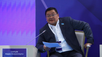 Фотография к новости: Айдос Сарым: Президент активно участвовал в разработке проекта новой Конституции