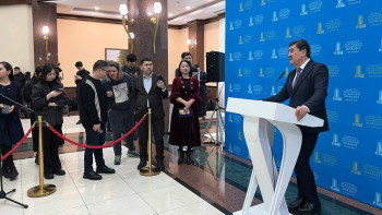 Фотография к новости: Нысанбаев рассказал, кто следит за редкими растениями в Казахстане