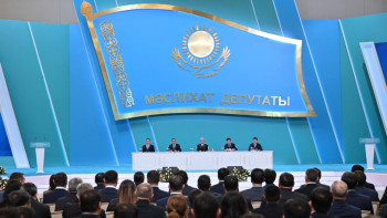 Фотография к новости: Токаев участвует в форуме депутатов маслихатов в Астане