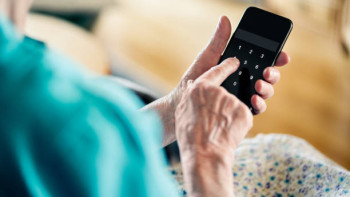 Фотография к новости: Пенсионерку едва не обокрали на 10 млн тенге в Восточном Казахстане