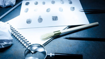 Фотография к новости: Как находят преступников, скрывающихся с чужими документами и новой внешностью