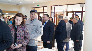 Фотография к новости: Активно участвуют в референдуме: Как голосуют жители регионов