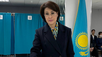 Фотография к новости: Глава минздрава проголосовала на референдуме по новой Конституции