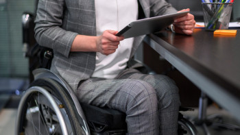 Фотография к новости: В Мажилисе подняли вопрос трудоустройства людей с инвалидностью на госслужбе