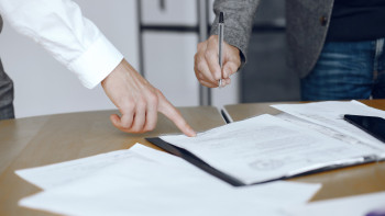 Фотография к новости: В Мажилисе рассмотрели поправки по защите прав работников