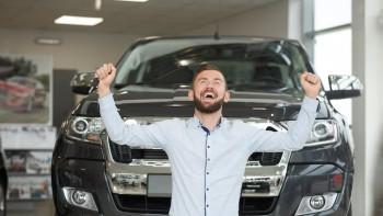 Фотография к новости: «Выбирай любую, ты первый»: свидетель рассказал в суде о выигрыше авто у блогеров