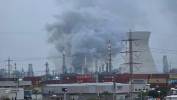 Фотография к новости: Иран нанес удары по НПЗ в Израиле