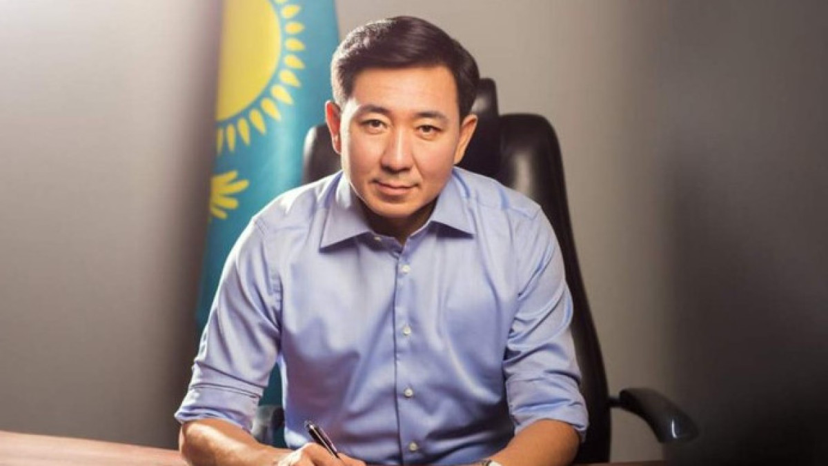  Instagram/zhaksylyk_omar