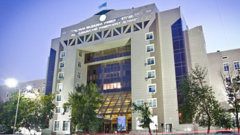 Фотография к новости: Сенатор предложил дать Медуниверситету Астана национальный статус