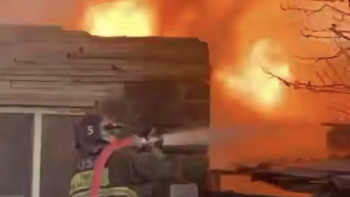 Фотография к новости: Хозяйственная постройка загорелась в Семее