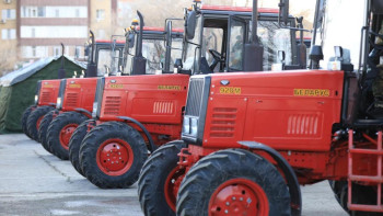 Фотография к новости: Лесные хозяйства Актюбинской области получили новую технику