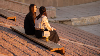 Фотография к новости: Где работать молодым без опыта: объяснили в Минтруда