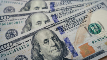 Фотография к новости: Впервые на долларовых банкнотах США появится подпись Трампа