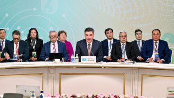 Фотография к новости: Бектенов предложил создать платформу координации грузопотоков ЕАЭС на базе ИИ