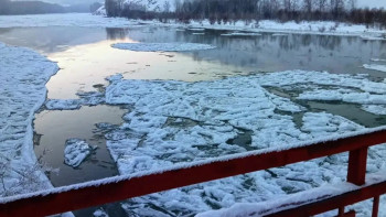 Фотография к новости: В СКО резко поднялся уровень воды в реках