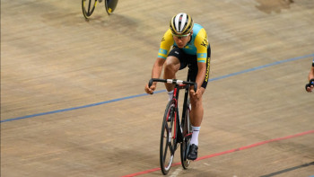 Фотография к новости: Трековые велогонщики принесли стране три медали на ЧА в Филиппинах