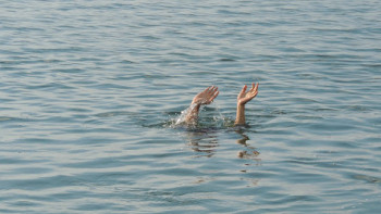 Фотография к новости: Рыбак провалился под лёд на реке Есиль в Петропавловске