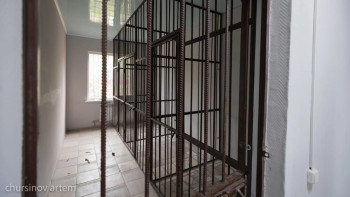 Фотография к новости: В Атырау в спецприёмнике скончался мужчина