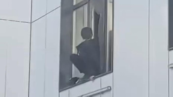 Фотография к новости: Нападение  с ножом в школе Атырау: мать подозреваемого заявила о буллинге