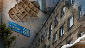 Фотография к новости: Пятиэтажка в Астане вросла в землю: как люди выживают без подвалов