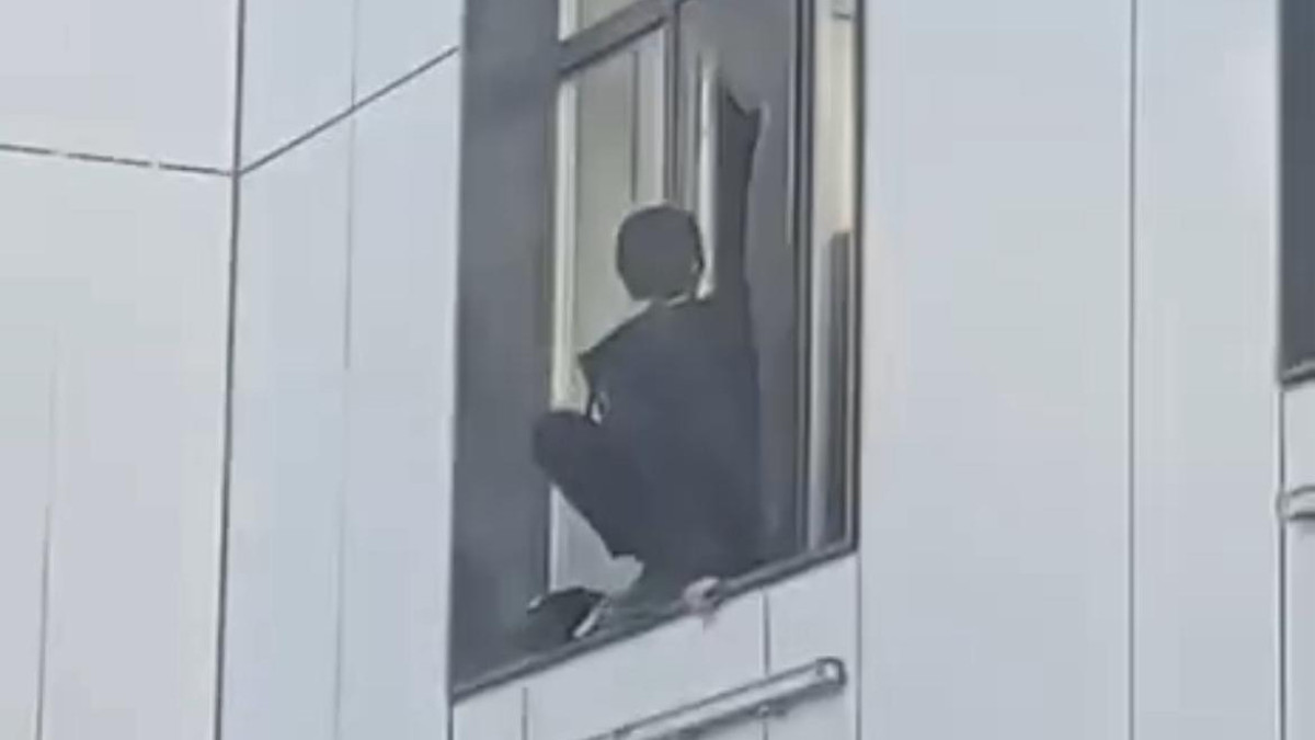  кадр из видео