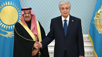 Фотография к новости: Токаев пригласил премьер-министра Саудовской Аравии посетить Казахстан