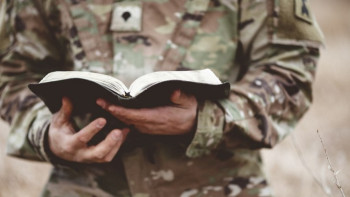 Фотография к новости: Депутаты предложили сократить выплаты для семей военнослужащих