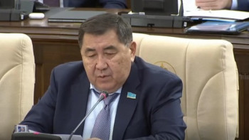 Фотография к новости: Ермурат Бапи: псевдорелигиозные фанатики угрожают будущему молодежи