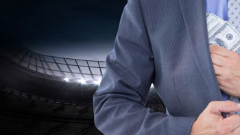 Фотография к новости: Госслужащие Абайской области незаконно получали премии на каждый юбилей