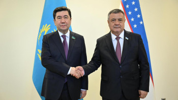 Фотография к новости: «Цифровой мост» и общий туризм: о чем договорились Казахстан и Узбекистан