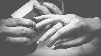 Фотография к новости: В Казахстане определён самый опасный период для брака: что говорит статистика