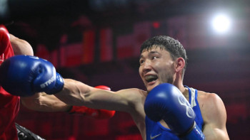 Фотография к новости: Боксер Ертуган Зейнуллинов прошел в полуфинал чемпионата Азии в Монголии