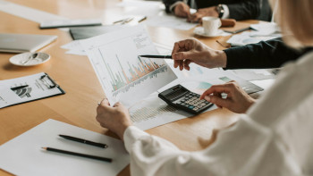 Фотография к новости: Более 236 тысяч предпринимателей в Казахстане попали на общий налоговый режим «автоматически» - КГД