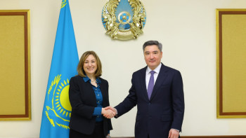 Фотография к новости: Экономика, ИИ и космос: о чем говорили Бектенов и посол США