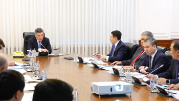 Фотография к новости: Бектенов раскритиковал темпы развития транспорта