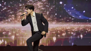 Фотография к новости: Димаш получил особенную награду в Китае