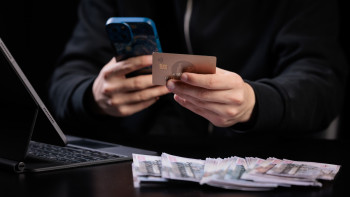 Фотография к новости: Казахстанцев заманивали «легким заработком»: раскрыта пирамида в Алматы