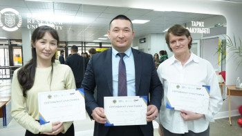 Фотография к новости: «Читающая нация»: Госслужащие Караганды показали высокий уровень читательской культуры