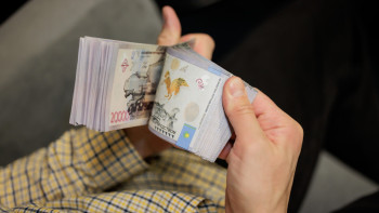 Фотография к новости: Доходы казахстанцев хотят повысить: что известно