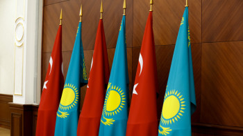 Фотография к новости: Турция и Казахстан нацелены увеличить товарооборот до $15 млрд