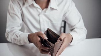 Фотография к новости: Должники по алиментам передали имущество детям