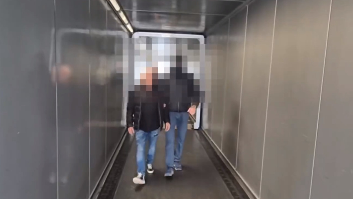  кадр из видео