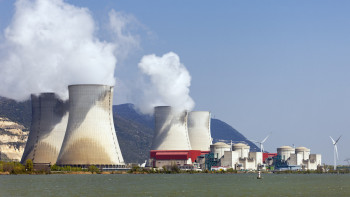 Фотография к новости: Саткалиев назвал возможные площадки для новых АЭС в Казахстане